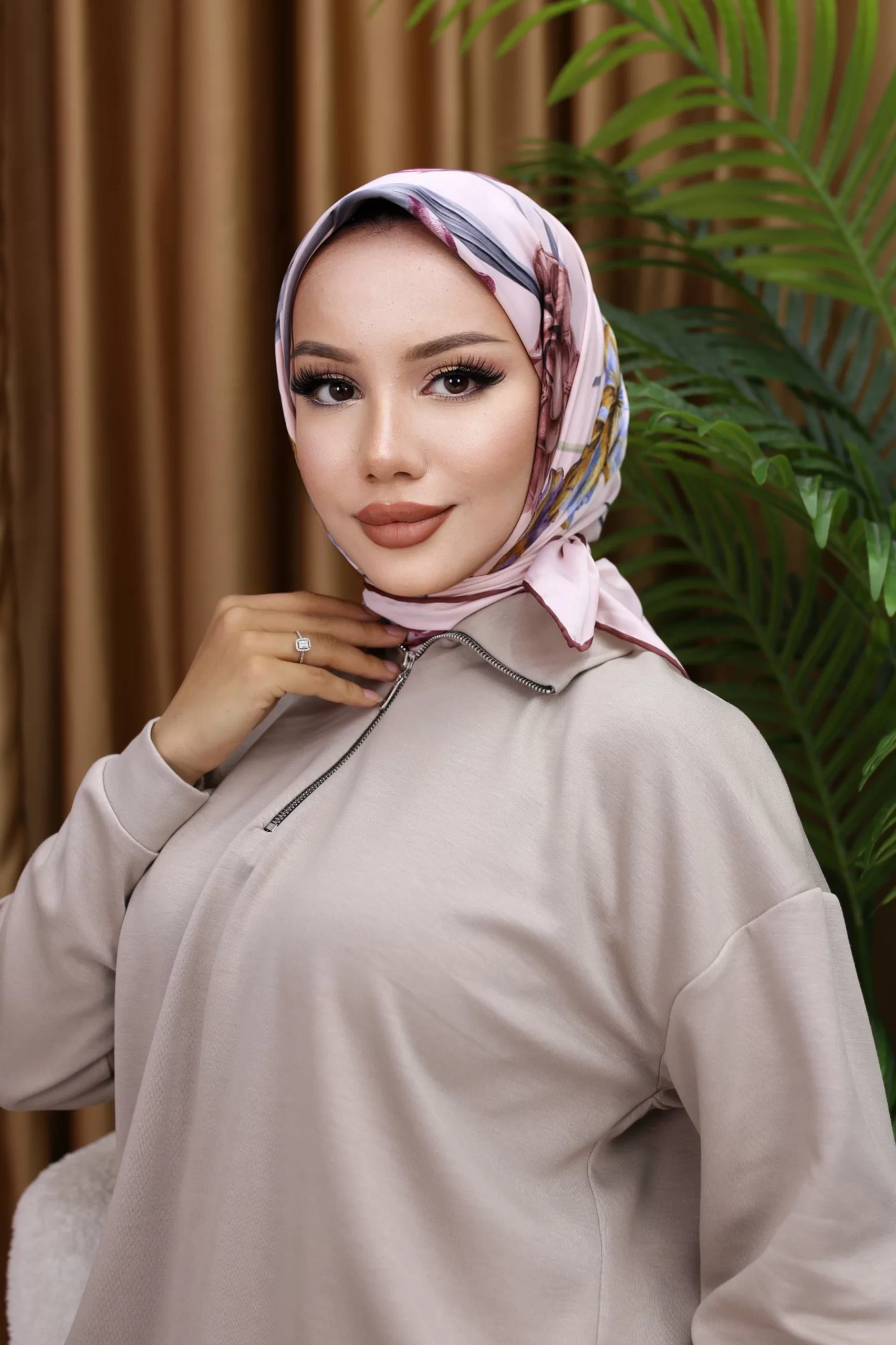 Silk Square Scarf - Rose