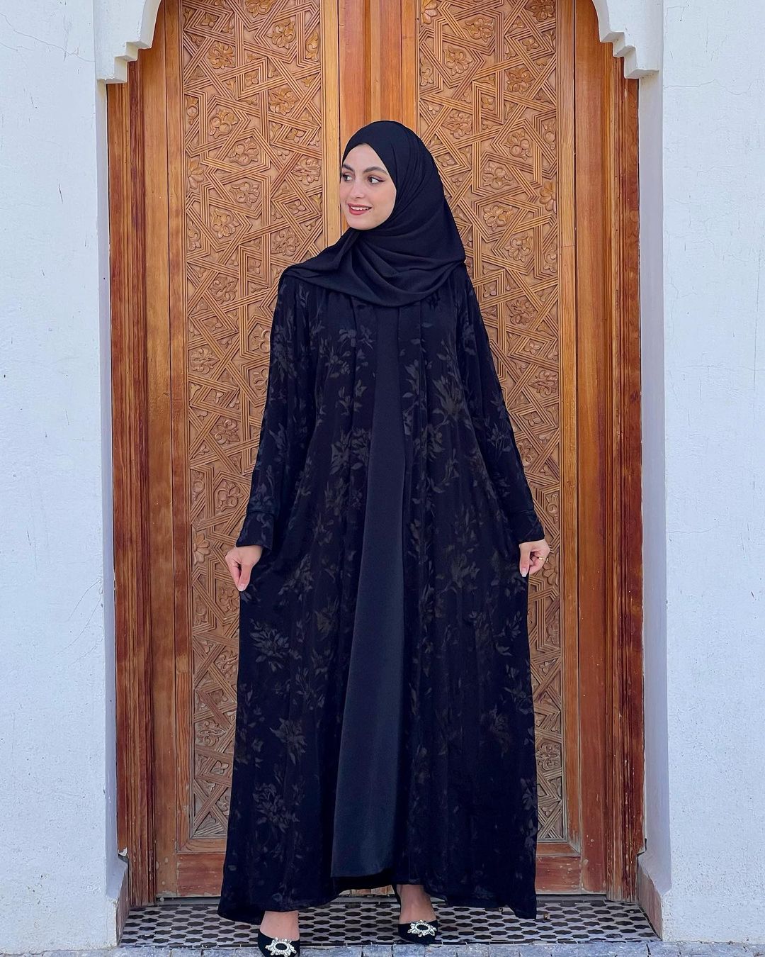Abaya Amira